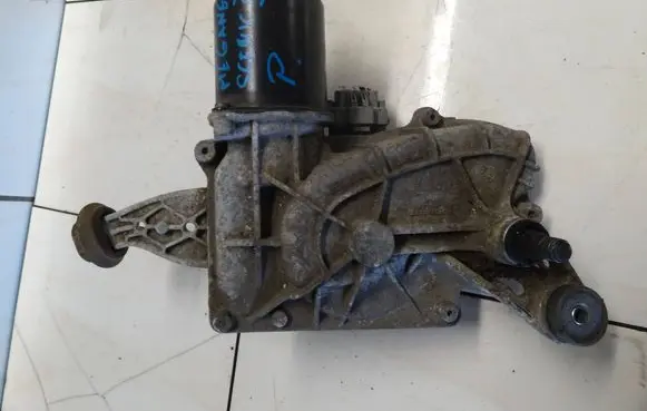 Renault Megane III Wiper motor W000002178