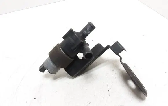 Volvo XC90 Electric auxiliary coolant/water pump 30776243 3130591174