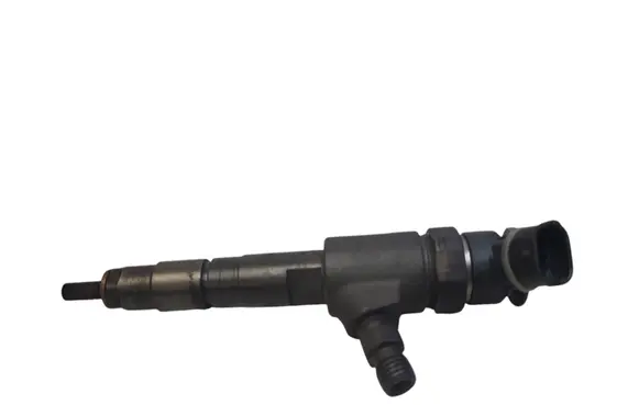 Peugeot 208 Fuel injector 0445110340