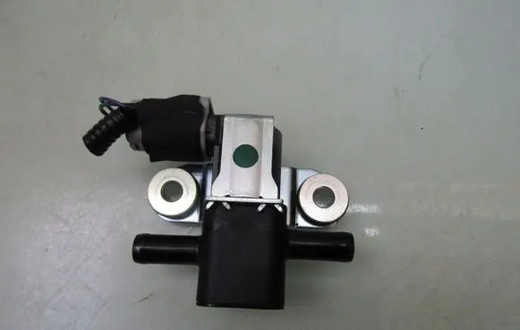 Nissan X-Trail T33 Valve vacuum K5T45872 XTRAIL