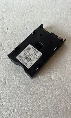 Audi A6 S6 C8 4K Ignition key card reader 4K0919813