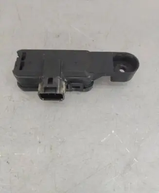 Lexus RX 450H Air quality sensor 0136500040