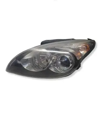 Hyundai i30 Headlight/headlamp 921012R000