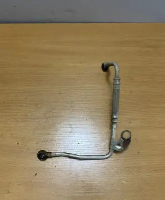 Volkswagen Transporter - Caravelle T6 Turbo turbocharger oiling pipe/hose 04L145771R