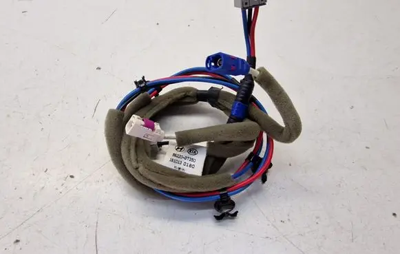 Hyundai Tucson TL Sound system wiring loom 96220D7350