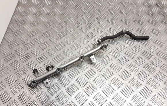 Mercedes-Benz B W245 Fuel main line pipe A2660700395