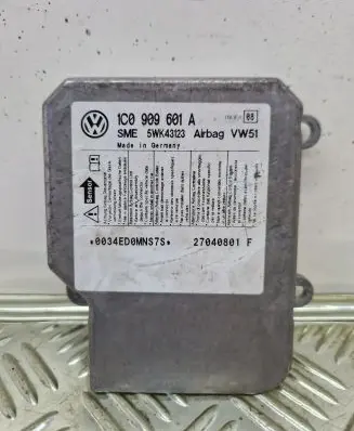 Skoda Fabia Mk1 (6Y) Airbag control unit/module 1C0909601A 5WK43123