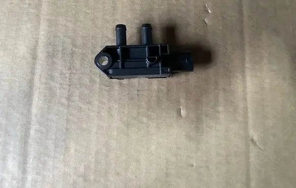 Audi A3 S3 8V Exhaust gas pressure sensor 04L906051F