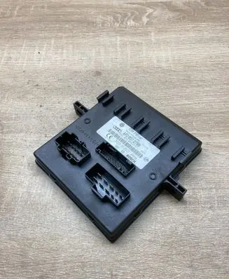 Audi A6 S6 C6 4F Comfort/convenience module 4F0907279B 4F0910279L