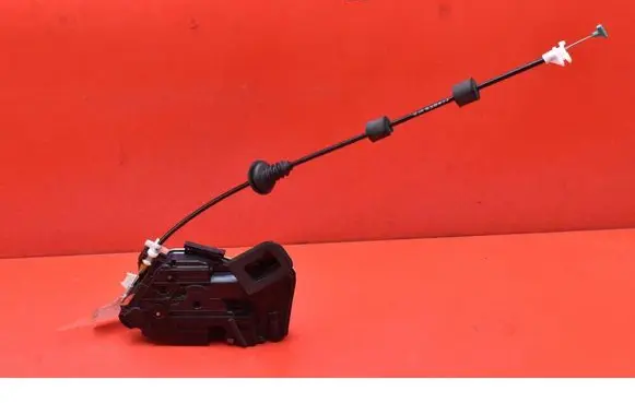 Skoda Octavia Mk3 (5E) Front door lock 5E1837016