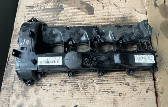 Mercedes-Benz Sprinter W906 Rocker cam cover A6510108918