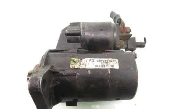 Volkswagen Golf IV Starter motor 020911023S D7ES5