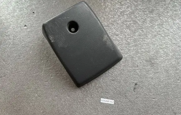 Nissan Patrol Y60 Other trunk/boot trim element 9093106J01