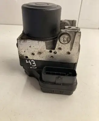 Toyota RAV 4 (XA30) ABS Pump 8954142220 1338007970 4454042106