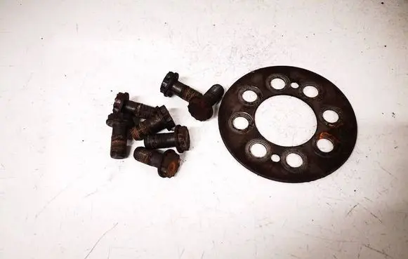KIA Carnival Nuts/bolts 