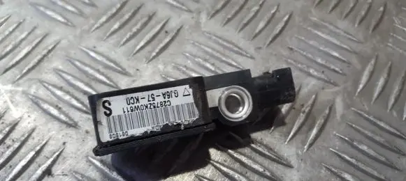 Mazda 6 Airbag deployment crash/impact sensor gj6a57kc0 gj6a-57-kc0