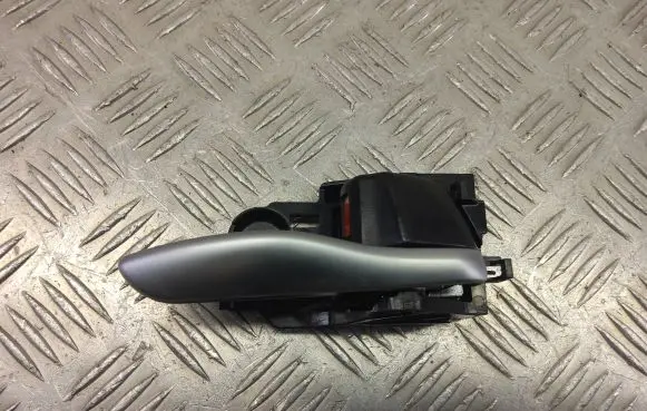 Toyota C-HR I Front door interior handle 69273F4010