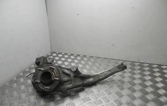 Jaguar XJ X351 Front wheel hub AW933K185CA