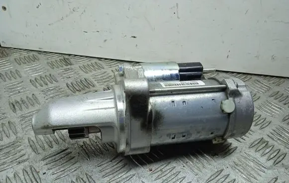 Mercedes-Benz GLA W156 Starter motor A6459060800