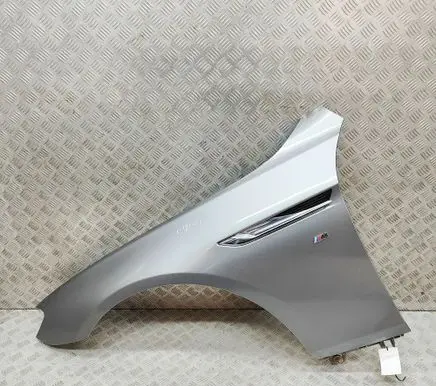 BMW 6 F06 Gran coupe Fender 7230577