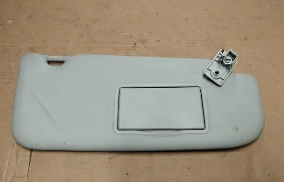Nissan Qashqai Sun visor