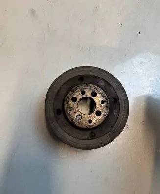 Volkswagen PASSAT B5.5 Crankshaft pulley 4323423