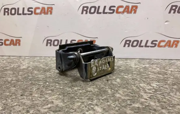 Ford Focus Tailgate/trunk/boot hinge C8Q9A
