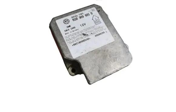 Volkswagen PASSAT B5 Airbag control unit/module 6Q0909605B 5WK42869 49990208L