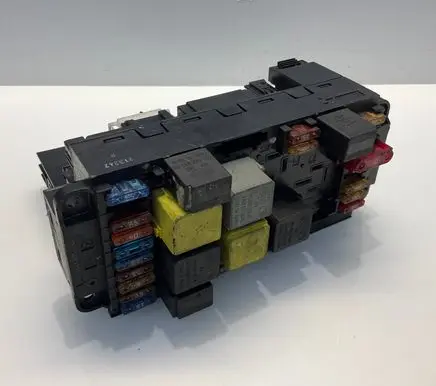 Mercedes-Benz C W203 Fuse module 2035452801 74450400 5DK00848551