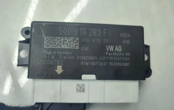 Audi A3 S3 8V Parking PDC control unit/module 5Q0919283F 5Q0919283