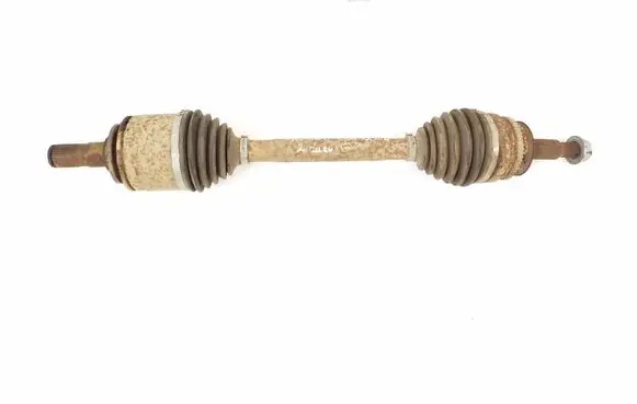 Mitsubishi Pajero Rear driveshaft 
