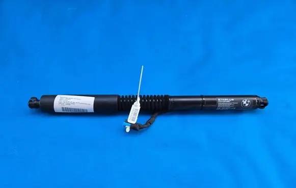 BMW X3M F97 Tailgate strut 7397322