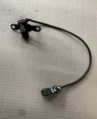 Renault Megane I Crankshaft position sensor 0281002175