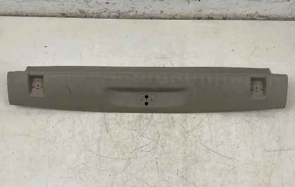 Chrysler Pacifica Trunk/boot sill cover protection 5RH96PD2AE 101910040AYR 00243679