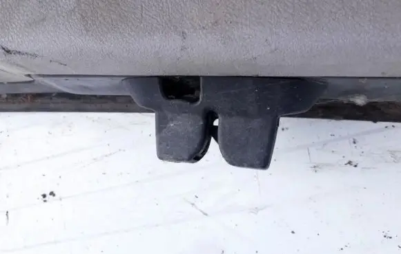 Renault Laguna II Tailgate/trunk/boot lock/catch/latch