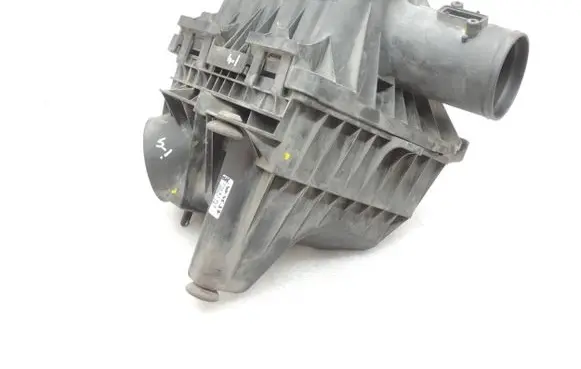 Chrysler Grand Voyager V Air filter box 4809880AB 04809880AB K04809880AB