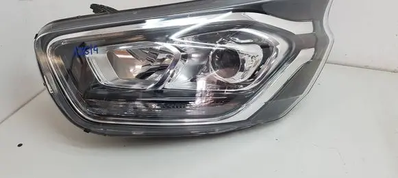 Ford Transit Custom Headlight/headlamp