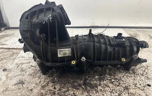 BMW 1 E81 E87 Intake manifold 7810178 7810741 781017901