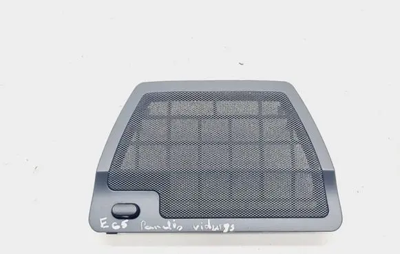 BMW 7 E65 E66 Dash center air vent grill 8261042 64116944017