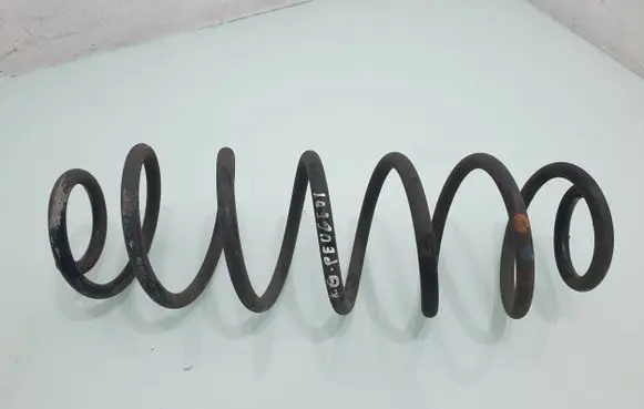 Peugeot 2008 I Rear coil spring
