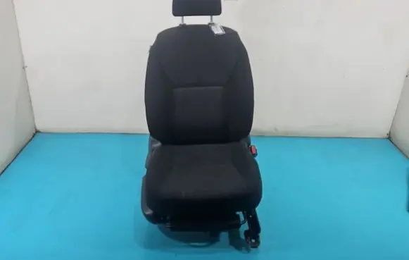 Toyota Auris 150 Front passenger seat IMPRK1527266