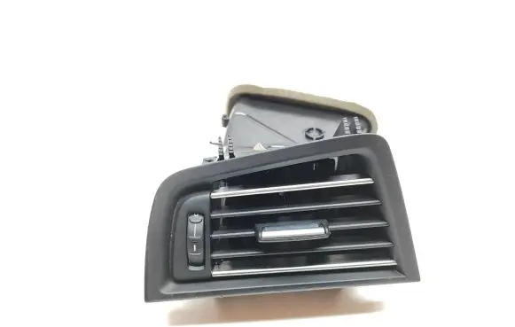 BMW 5 F10 F11 Dashboard side air vent grill/cover trim 0898903 F3929189903 0024