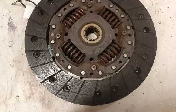 Renault Megane II Clutch pressure plate 8200335084