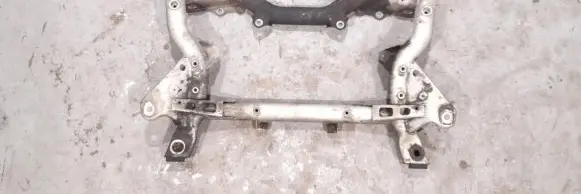 Mercedes-Benz E W212 Front subframe 2186280100 2186280157