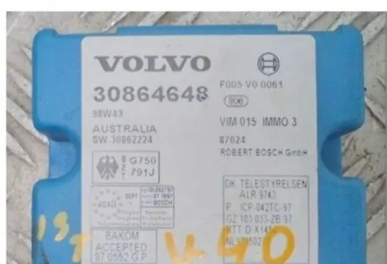 Volvo S40, V40 Immobilizer control unit/module 30864648