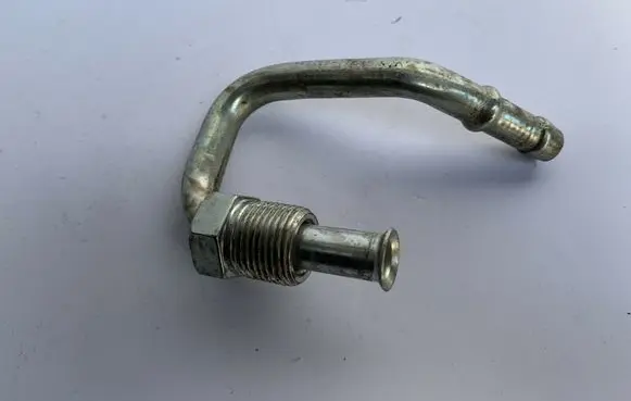 Mercedes-Benz E W124 Power steering hose/pipe/line A1244603924