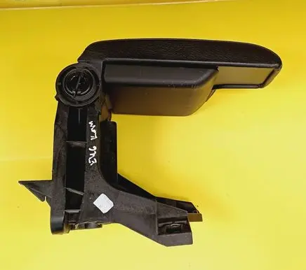 BMW 3 E46 Armrest 8213678 51168213678