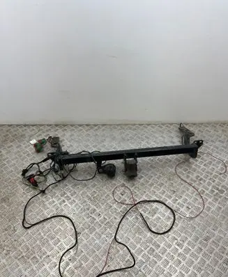 Citroen DS4 Tow bar set 333051698101