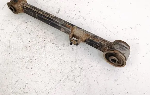 Dodge RAM 1500 DS Rear control arm 04877160AE