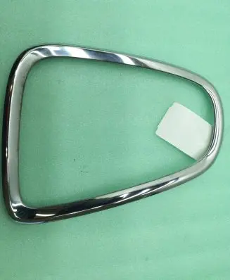 Rear/tail light trim molding